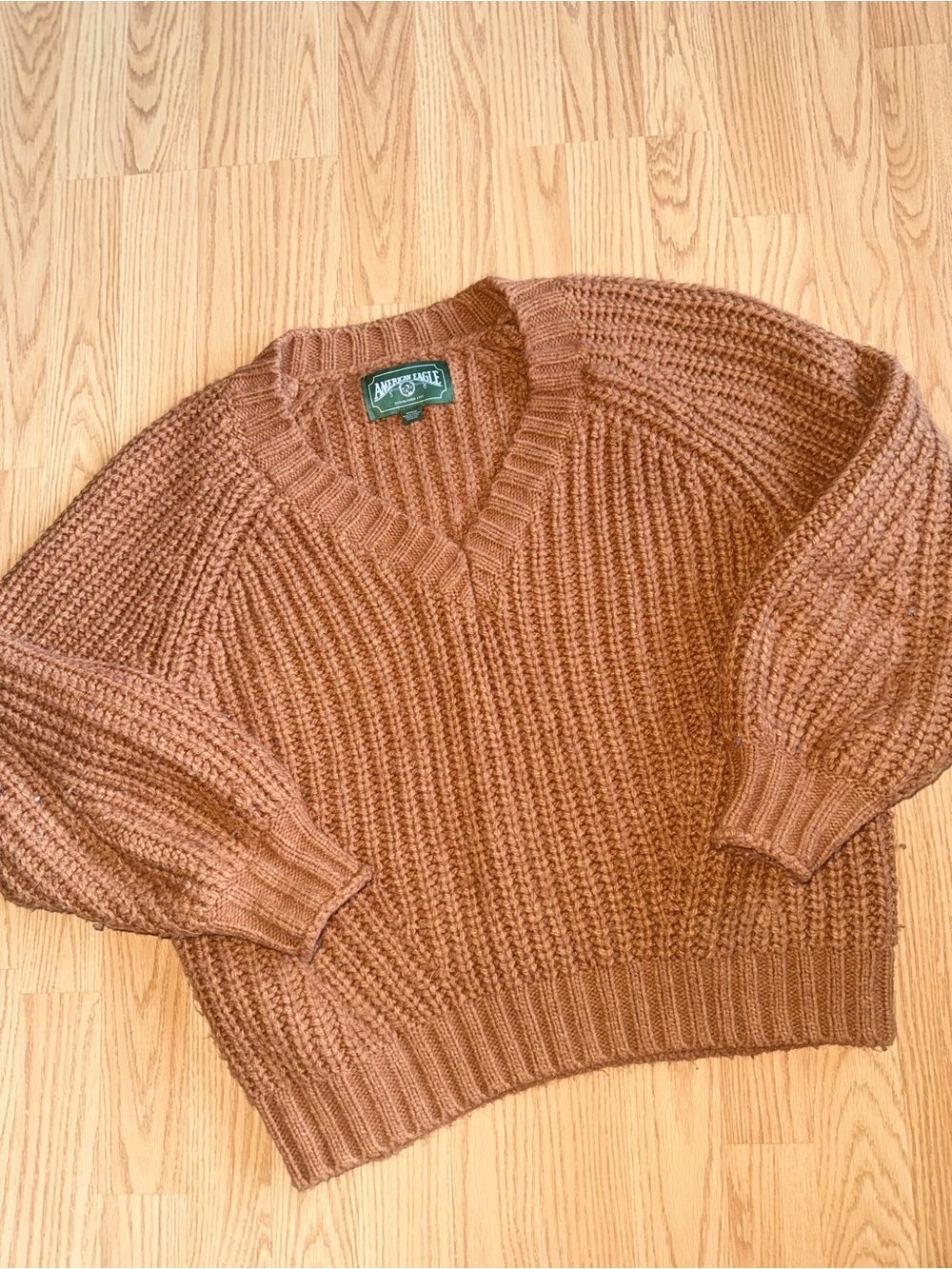 American Eagle Chunky Knit V-Neck Sweater Women’s Medium Brown Cozy Heavyweight